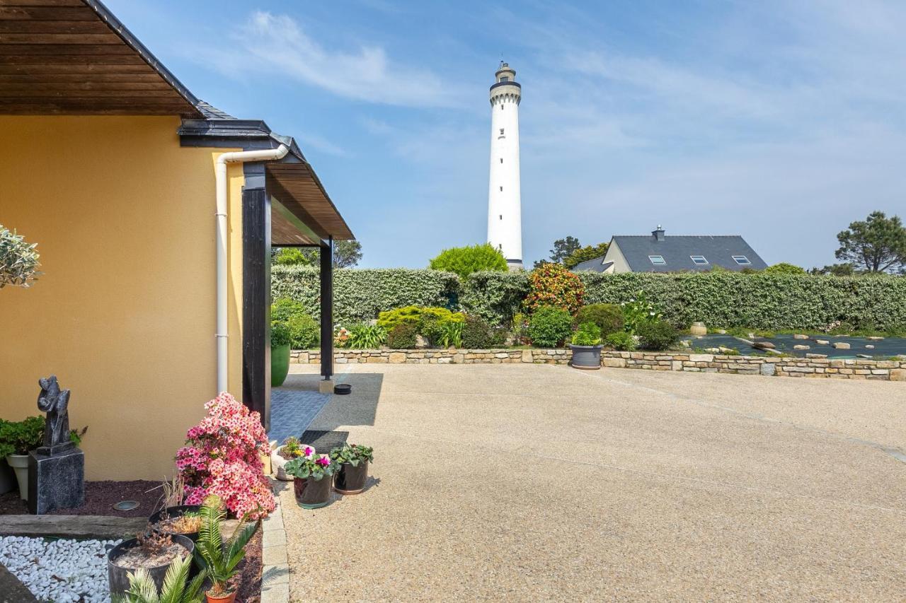 Le Phare De Trezien - Proche Plage Plouarzel Buitenkant foto